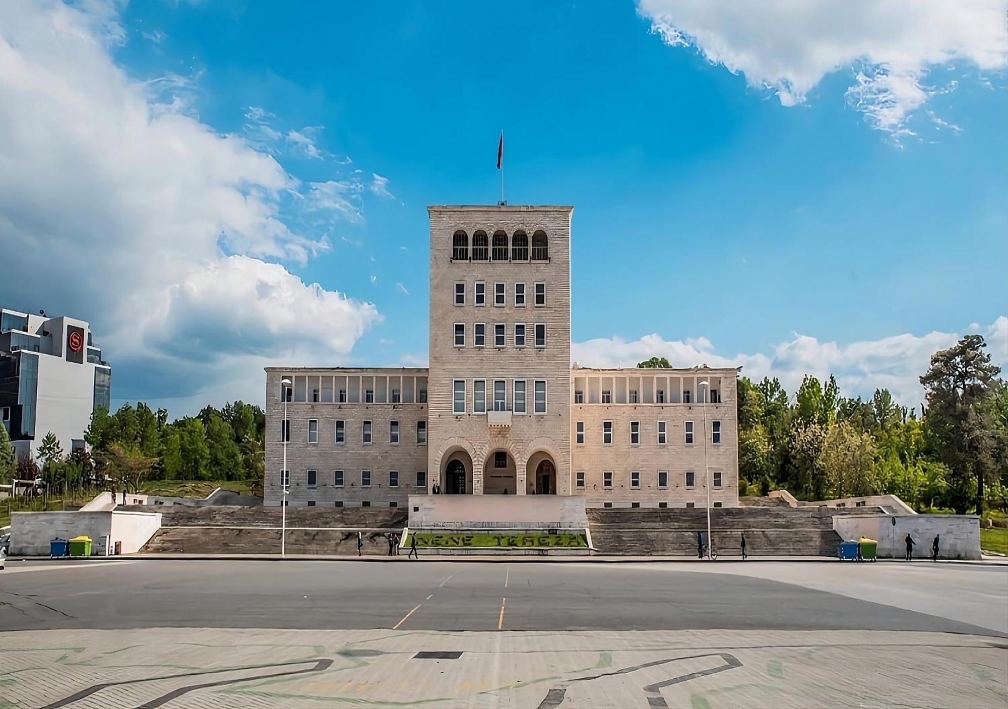 Cozy Flat Near Air Albania Stadium 2 Apartment *